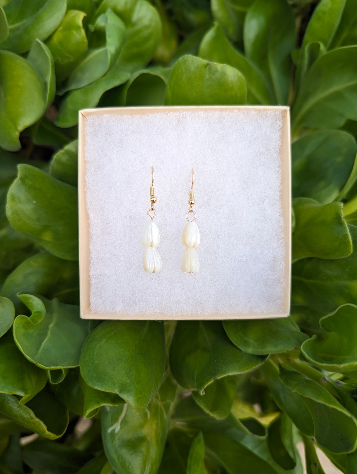 Mother of Pearl 2 Pikake Earring